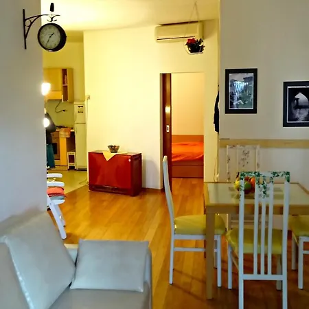 Figlio Apartment *